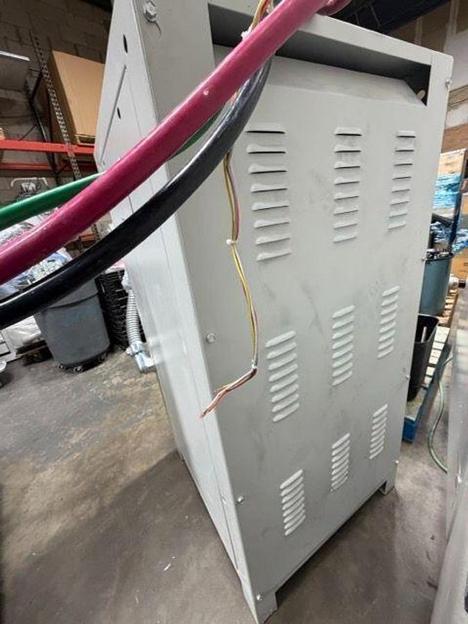 Used For Sale TOSHIBA T42D3K500XAMXP 50kVA 480V 3-Phase UPS + Power Battery Cabinet 1TS3-24TC90S-288-H225-A/S-S24-UL Uninterruptible Power Supply / UPS