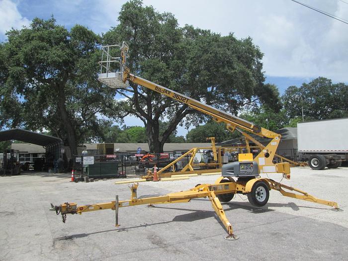 Used 2006 BIL-JAX Model 3632T Electric Towable Manlift