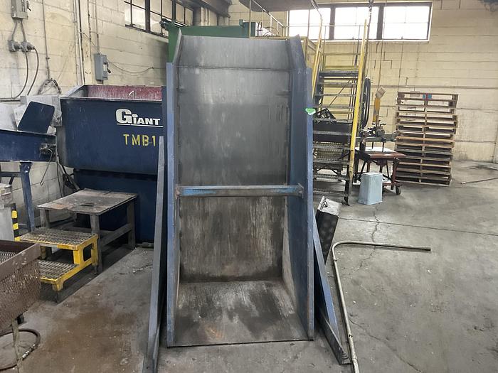 Used Hercules Tote Dumper