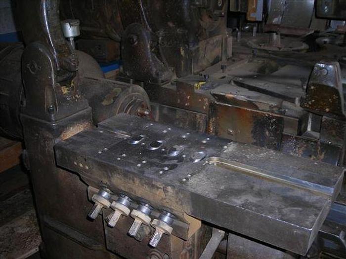 Used 5 Head Stetson Ross Matcher