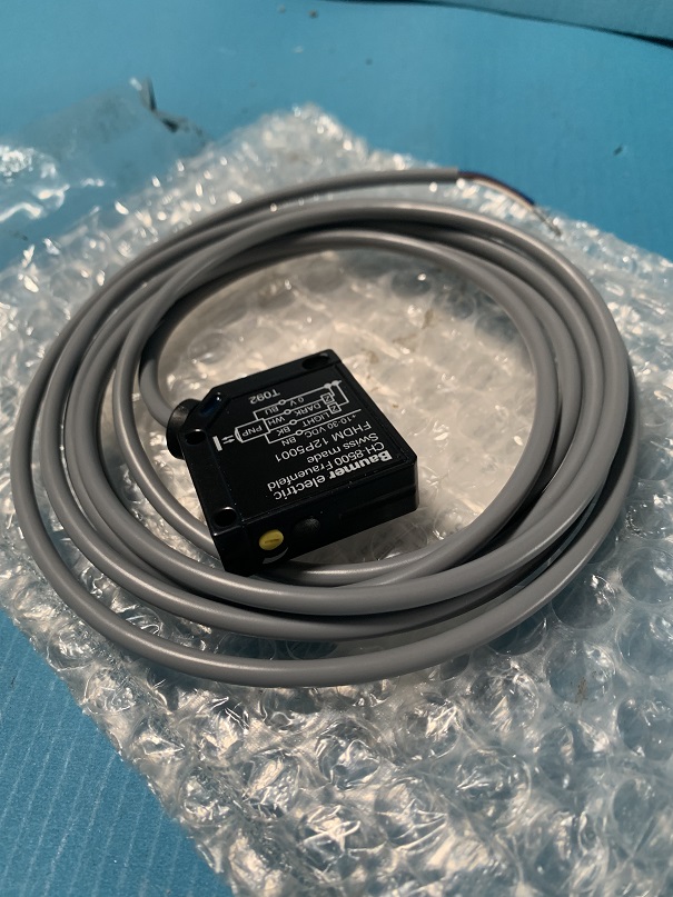 Used Baumer Photoelectric Sensor CH-8500