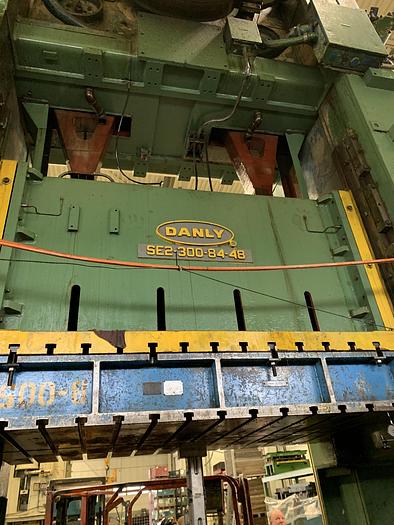 Used 300 ton Danly SSDC Press