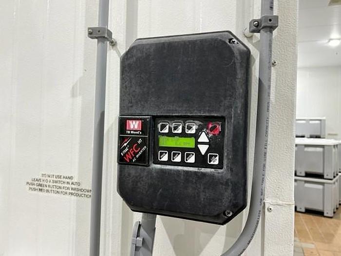 Used 150 GALLON LEE TILTING KETTLE - S/S - 90 PSI JACKET