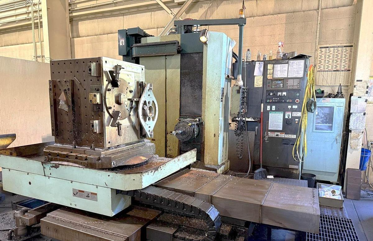 Used 1995 Kuraki KBM-11A CNC Table Type Horizontal Boring Mill with Full 4th Axis Table, 30 Station ATC, Fanuc 16M, 41.34"x37.4" Table