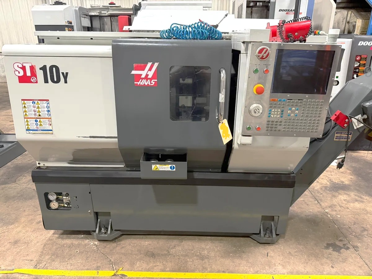 Used 2016 Haas ST-10Y with C Axis, Live Milling, Y Axis Capability, Tailstock, Tool Presetter, Chip Conveyor, 24 Station Turret, ONLY 4,667 Hours