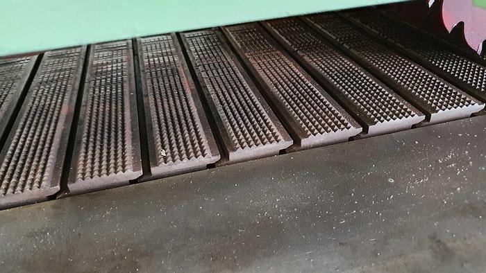 Used Multirip saw Giuntini T300