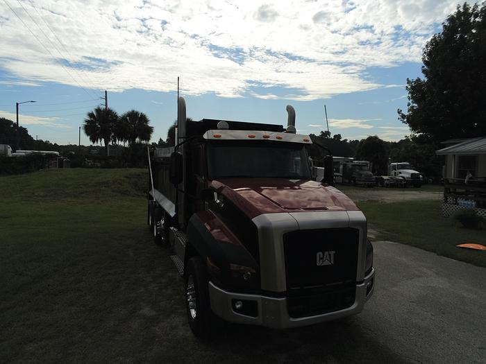 Used 2014 Caterpillar CT660
