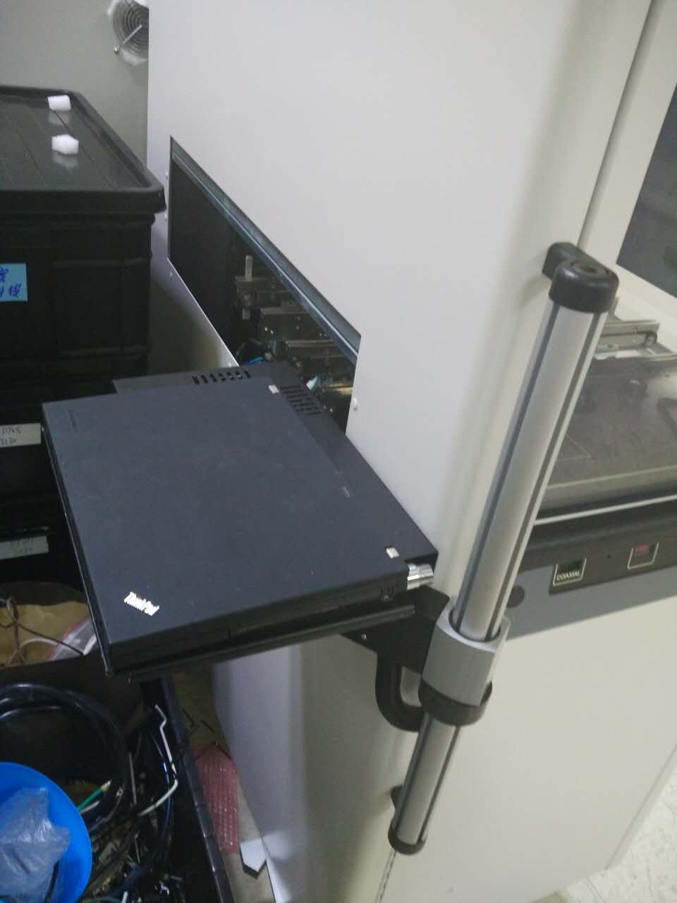 Used Nordson Asymtek S-912N Dispenser