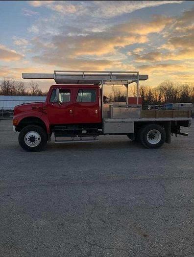 Used 2002 International 4854-S 4x4