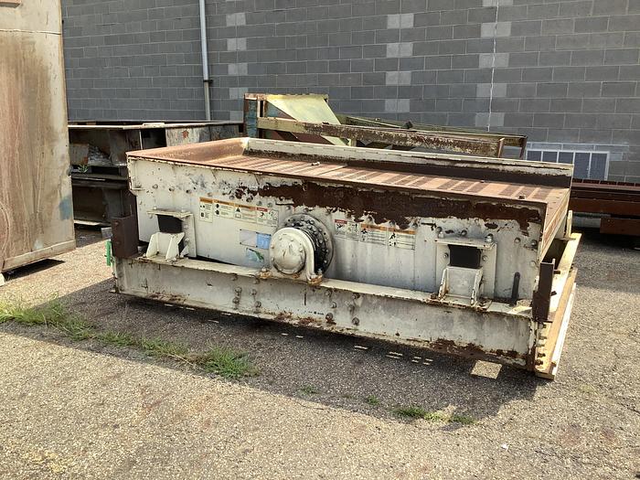 Used SIMPLICITY SHAKEOUT DECK