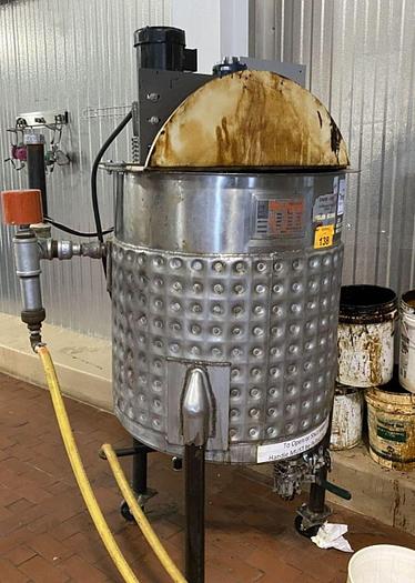 Used Tank, 100 Gallon, 316 Stainless Steel, Agitated, Jacketed, Will-Flow #S744217