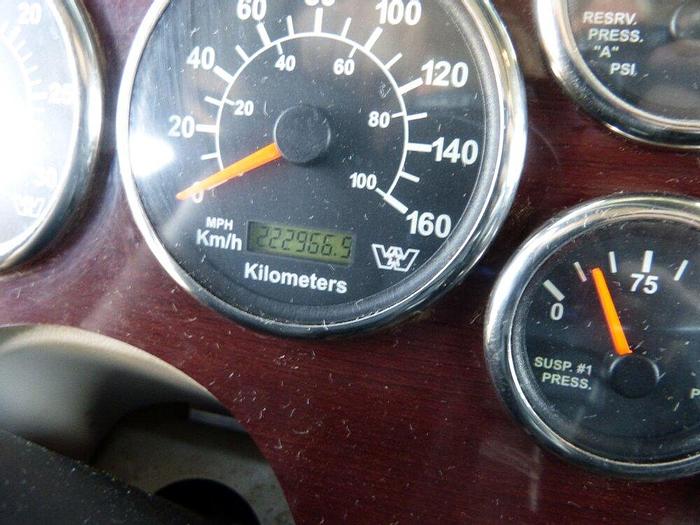 Used 2014 WESTERNSTAR HYDRO COMBO VAC  