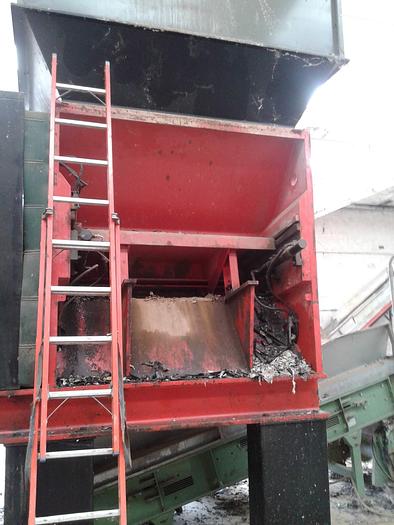 Refurbished BANO SINGLE SHAFT SHREDDER 1800 mm.132 kw Ffully reconditioned