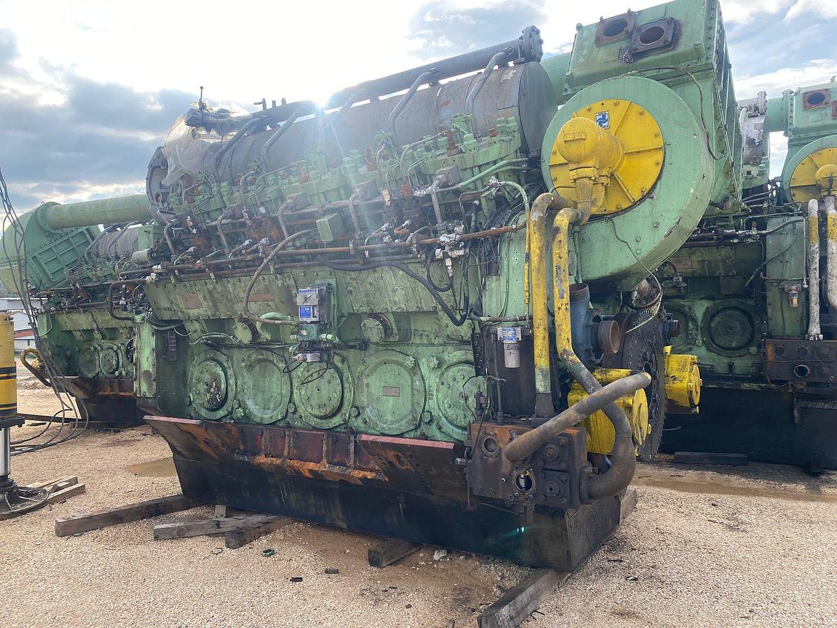 Used Wichmann 8V28 Complete Engine