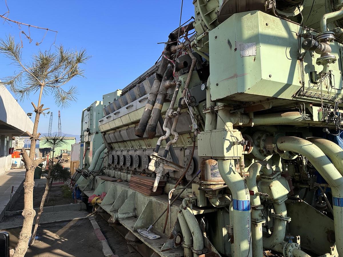 Used Wartsila 18V32LNE