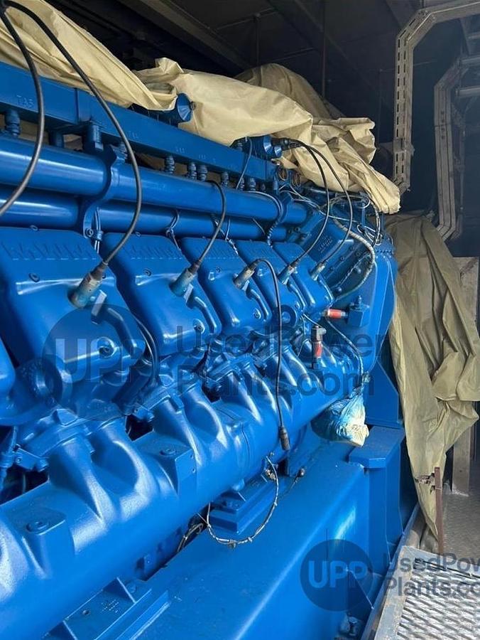 Used 2 MW 2012 MWM 2020V20 Containarised Gensets