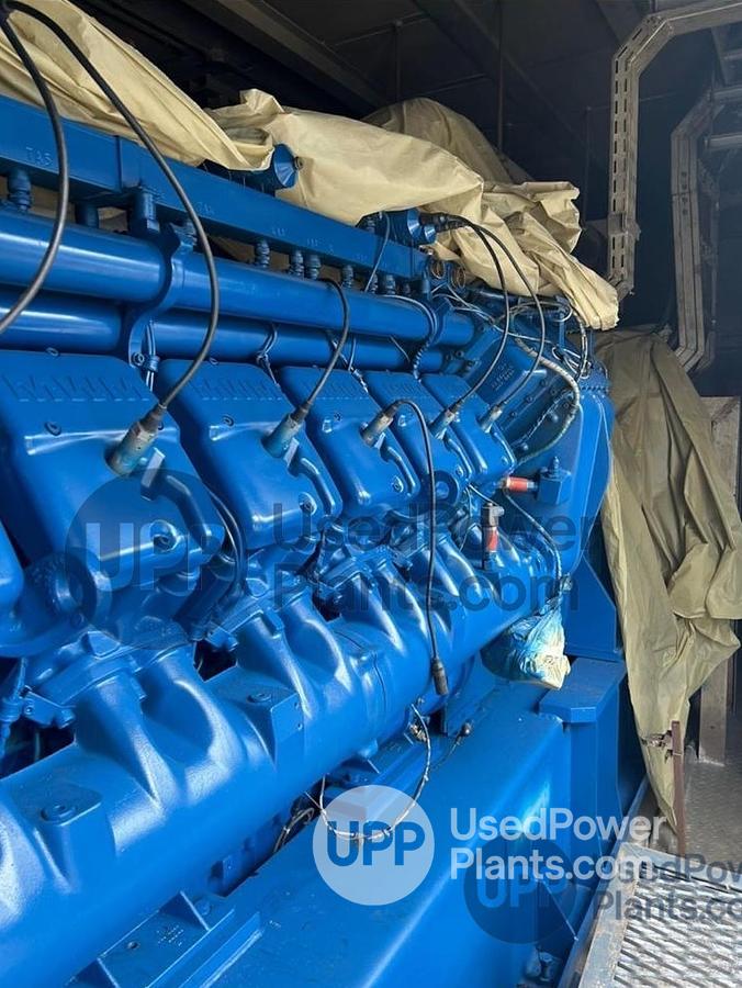 Used 2 MW 2012 MWM 2020V20 Containarised Gensets