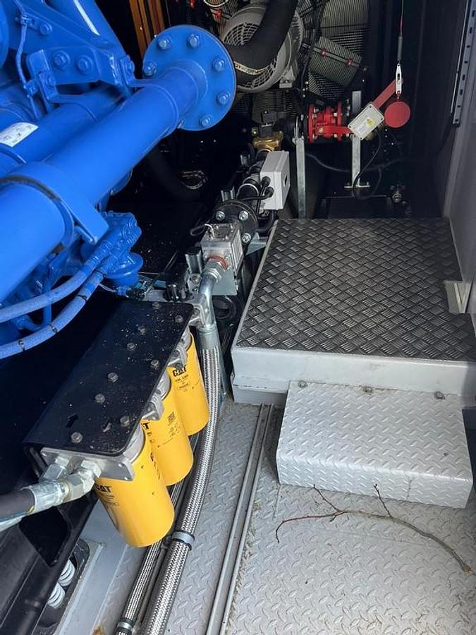 Used 2.4 MW 2016 Caterpillar C175-16 Diesel Generator Set