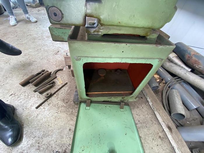 Used 1961 TOS SN40 x 2000 Manual Center Lathe