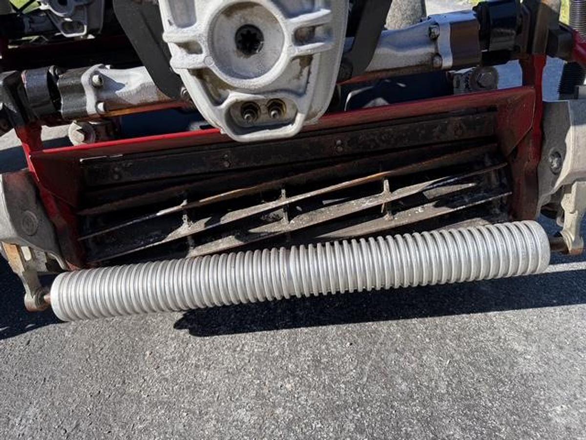 Used 2019 Toro Greensmaster 3300 Triflex
