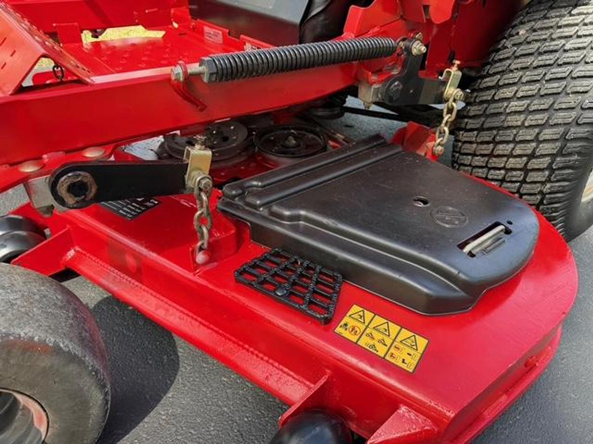 Used 2018 Toro Z Master 5000 Series 60″ Deck