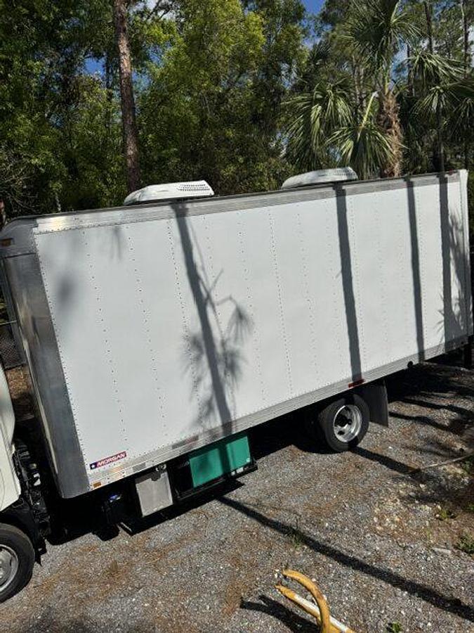 Used 2015 HINO with Truck Body