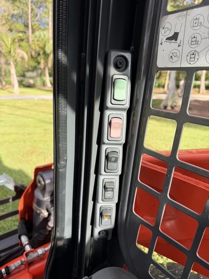 Used 2017 Kubota SSV75
