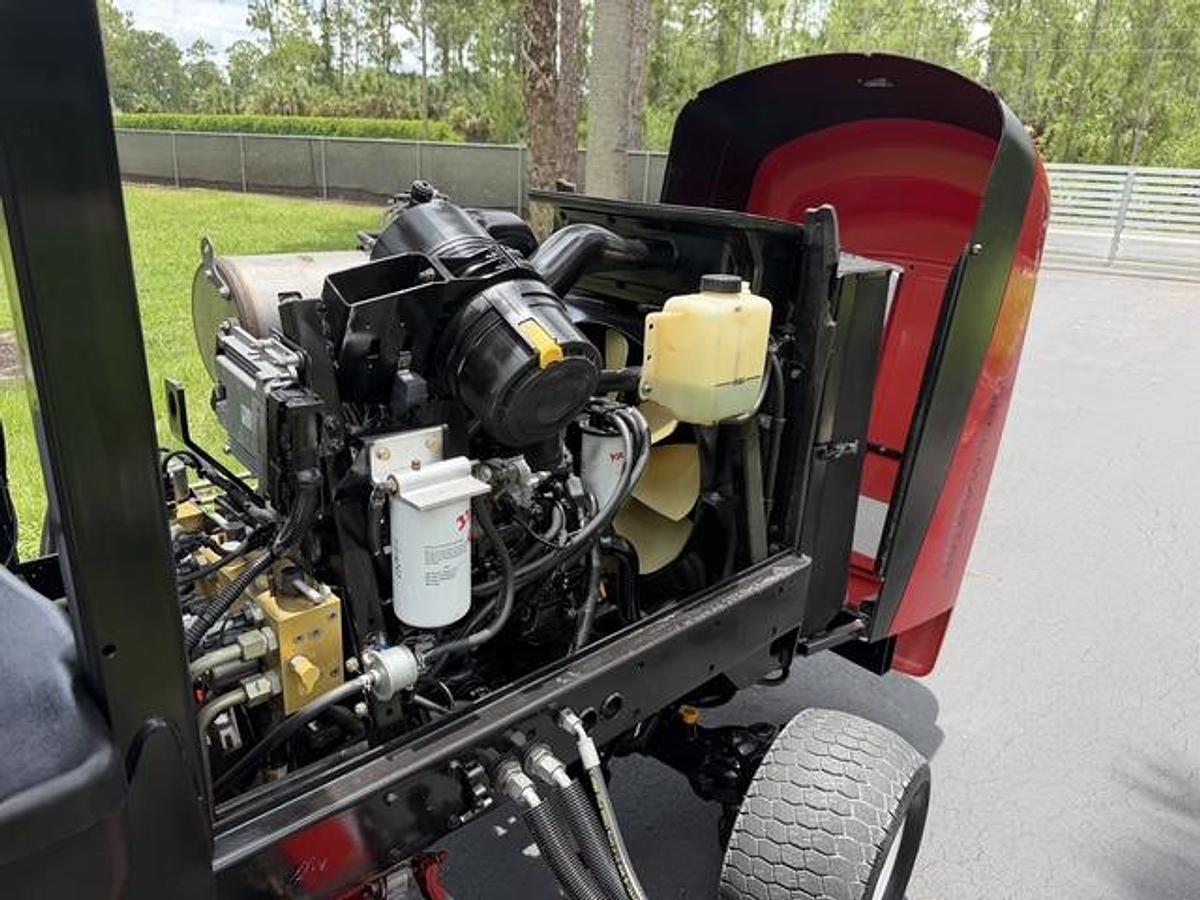 Used 2016 Toro Reelmaster 7000D Model 03780