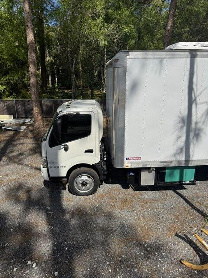 Used 2015 HINO with Truck Body