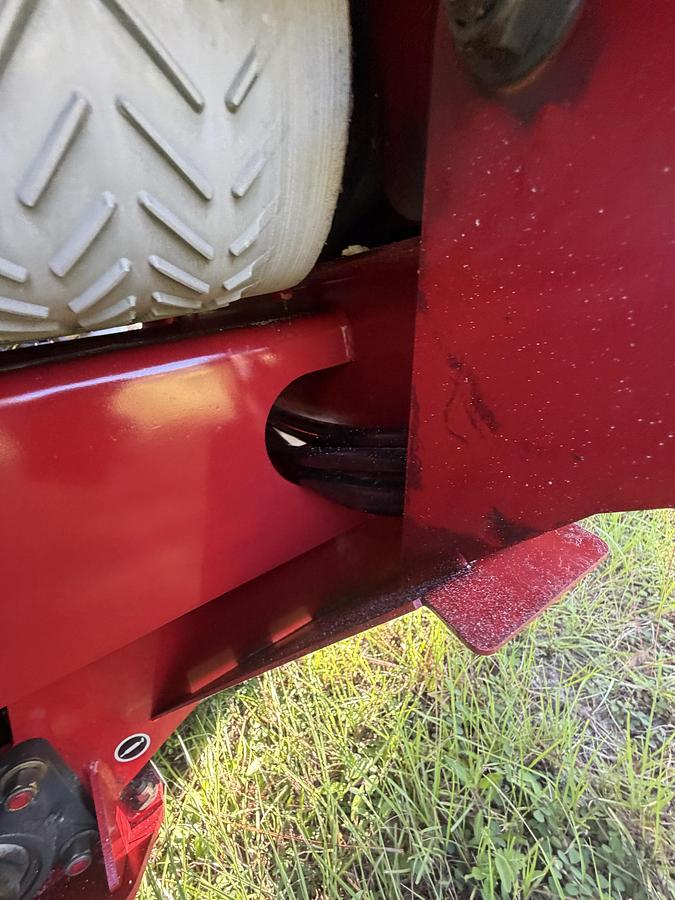 Used 2019 Toro Topdresser 2500