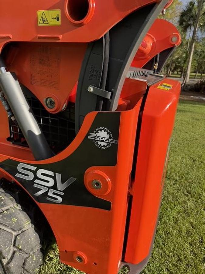 Used 2017 Kubota SSV75