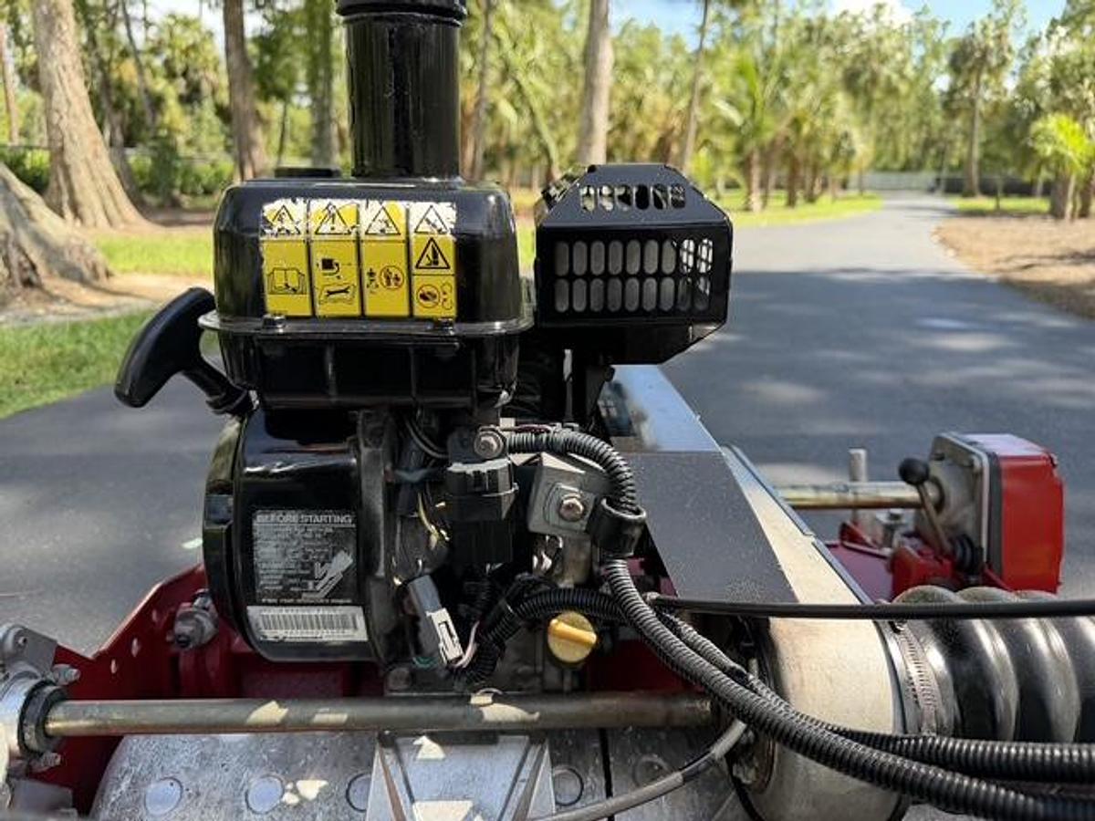 Used 2010 Toro Greensmaster 1600