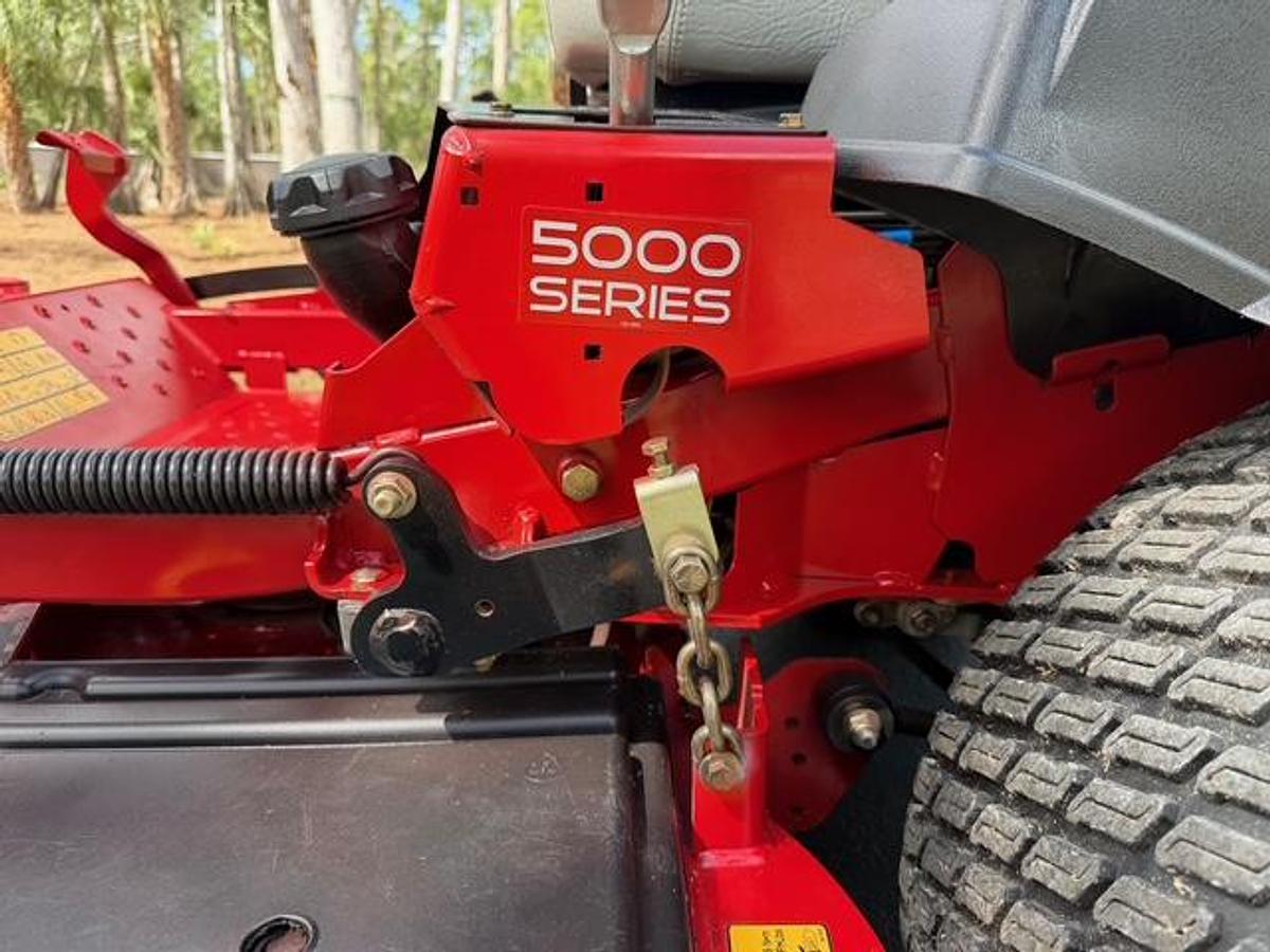 Used 2018 Toro Z Master 5000 Series 60″ Deck
