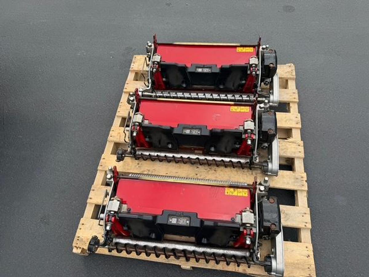 Used TORO Set of Reels Model 04655 with Groomers and Wiehle Rollers