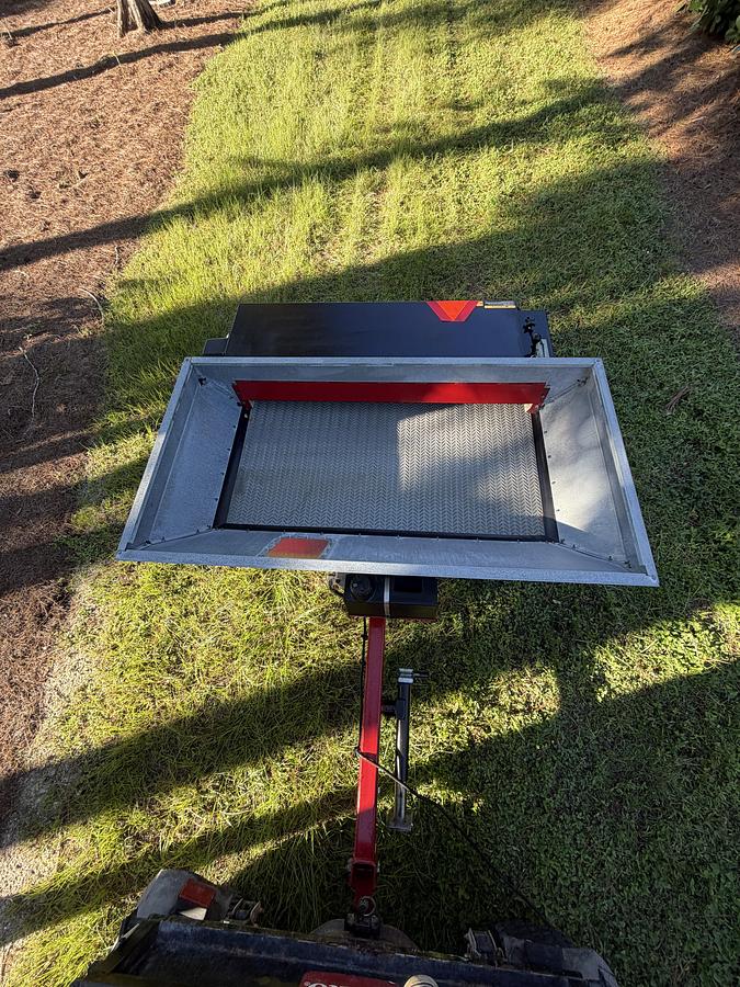 Used 2019 Toro Topdresser 2500