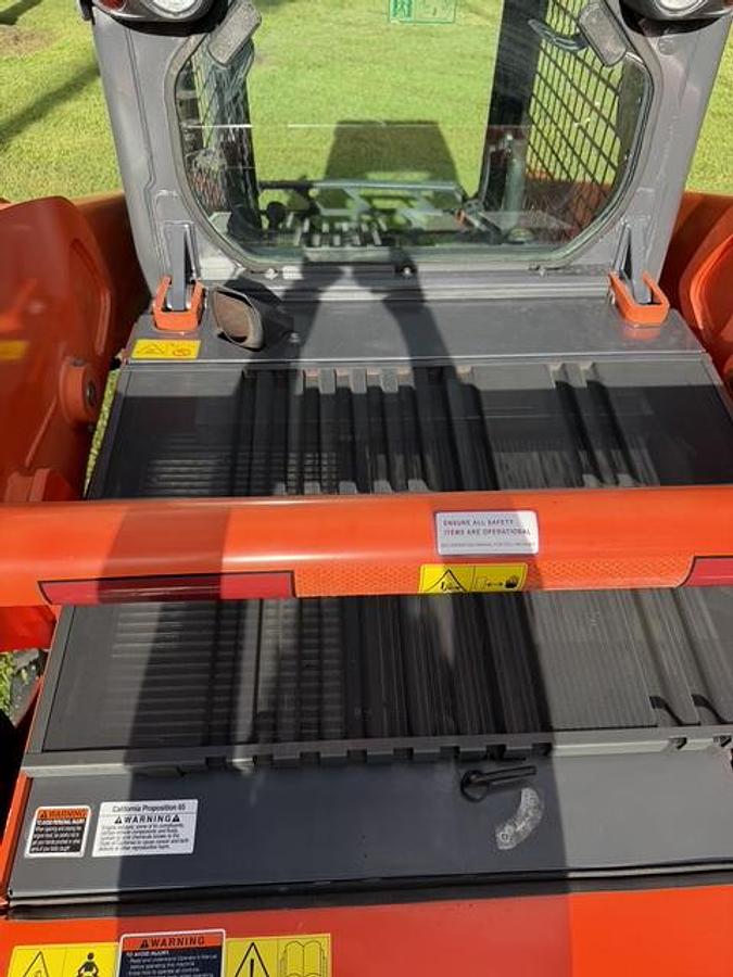 Used 2017 Kubota SSV75