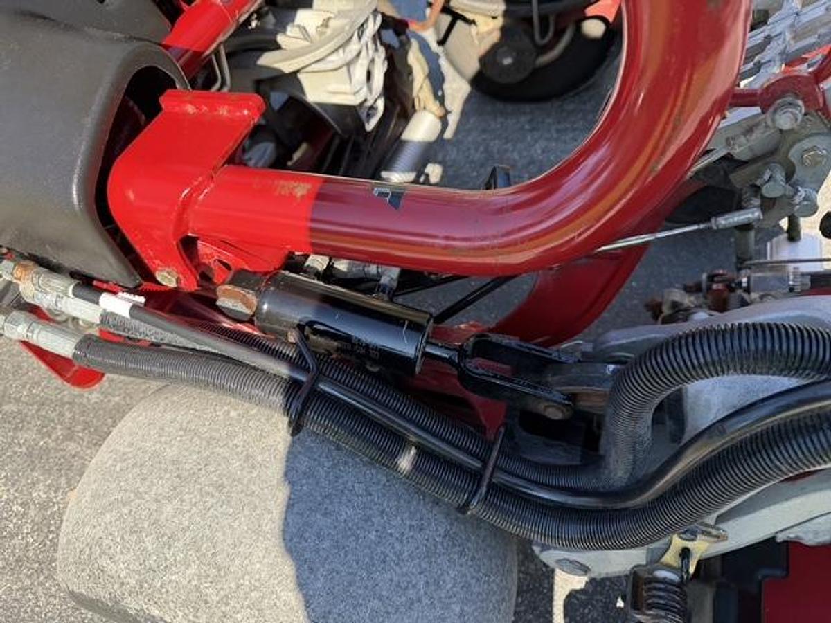 Used 2019 Toro Greensmaster 3300 Triflex