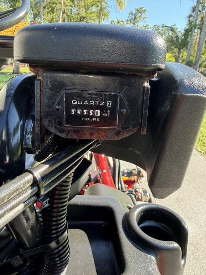 Used 2019 Toro Greensmaster 3300 Triflex