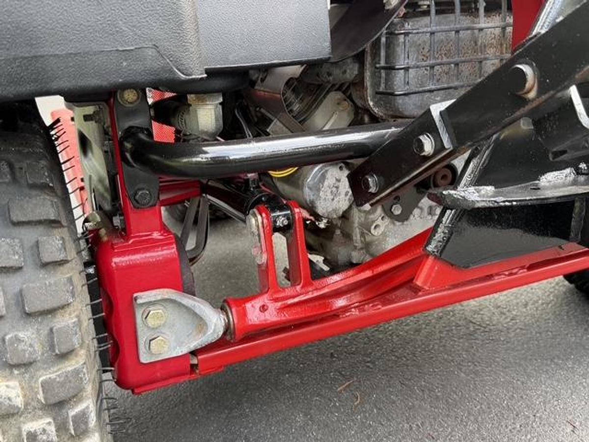 Used 2019 Toro SandPro 5040