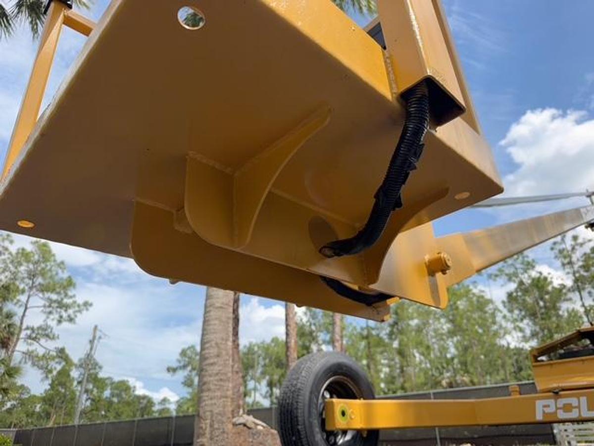 Used Polecat Model 266 Towable Boom Lift