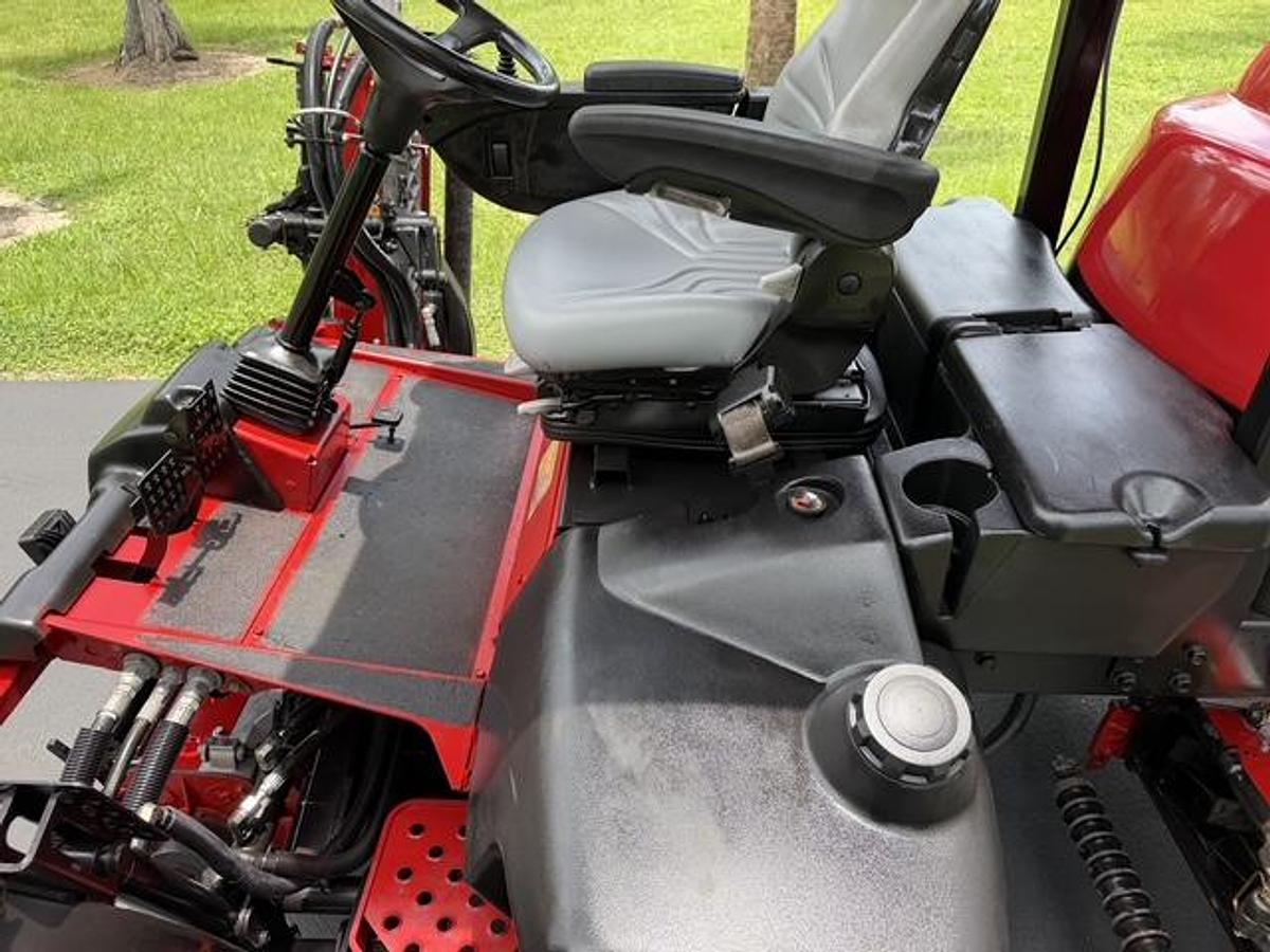 Used 2016 Toro Reelmaster 7000D Model 03780