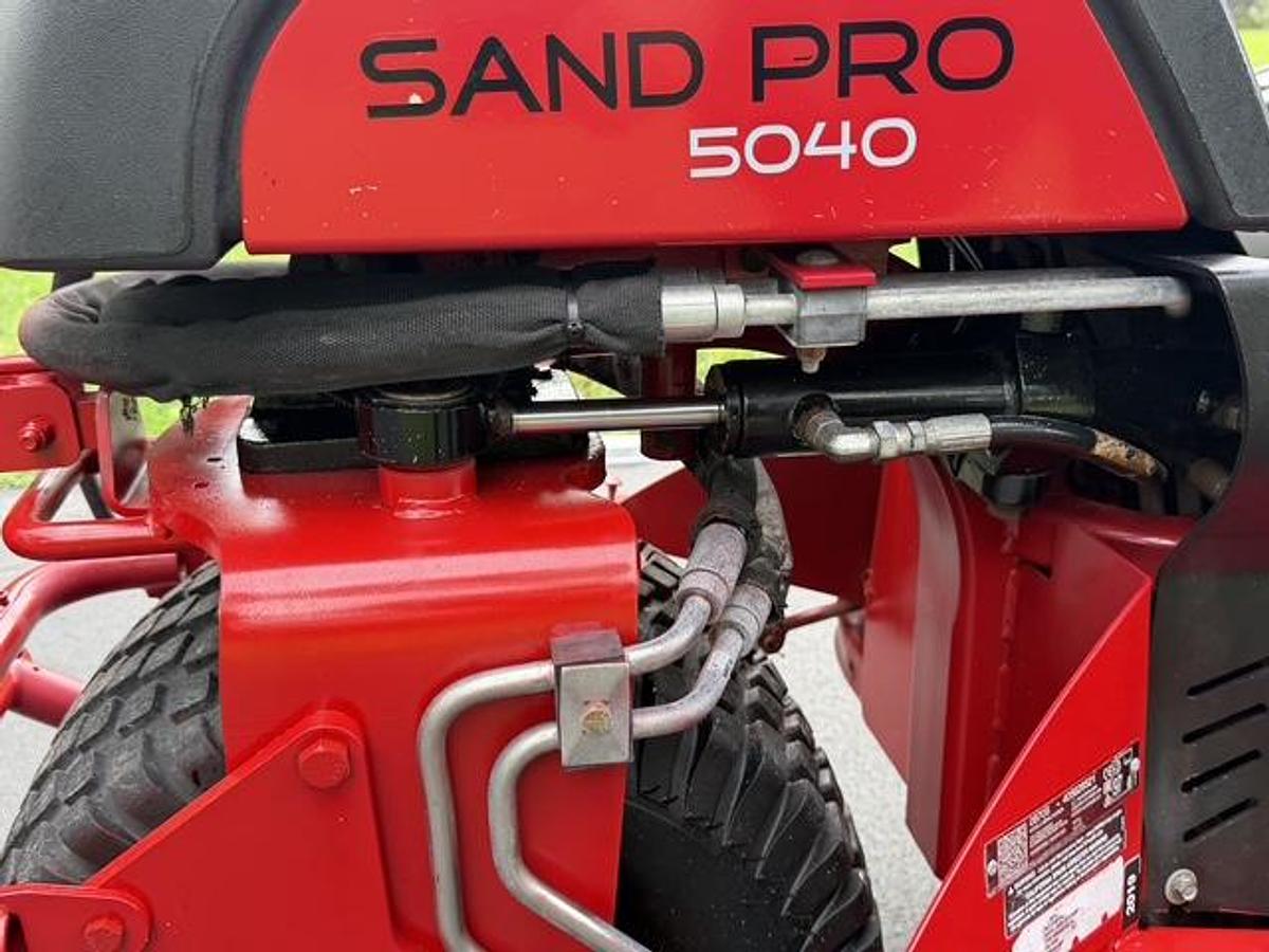 Used 2019 Toro SandPro 5040