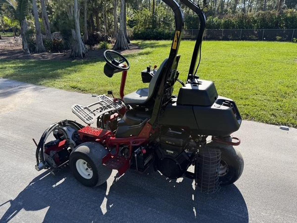 Used 2019 Toro Greensmaster 3300 Triflex