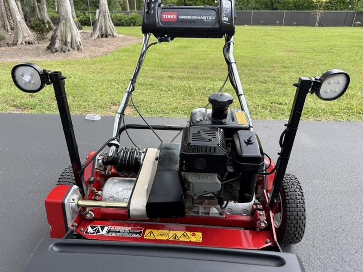 Used 2018 Toro Greensmaster 1600 Model 04056