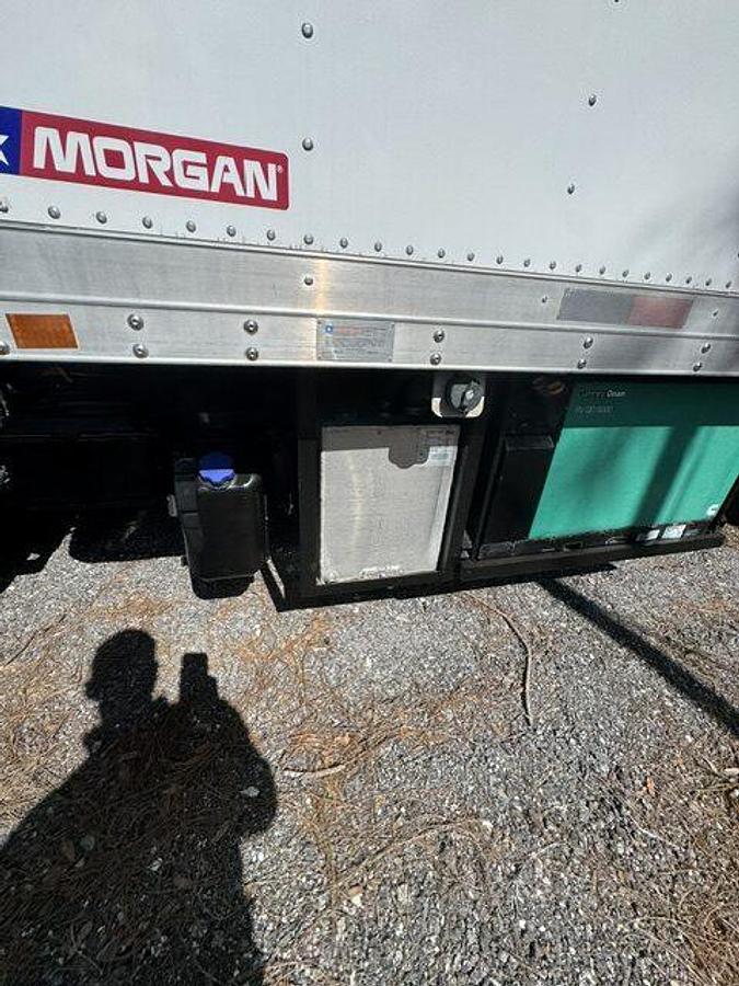 Used 2015 HINO with Truck Body