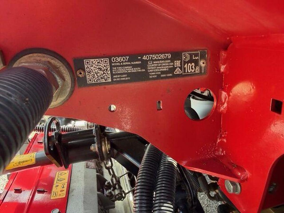 Used 2020 Toro Reelmaster 5510-D Model 03607 with New Reels