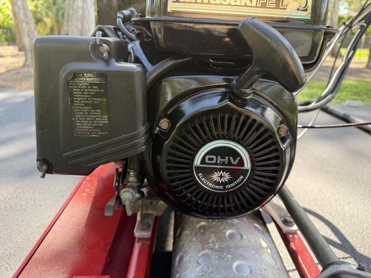 Used 2010 Toro Greensmaster 1600