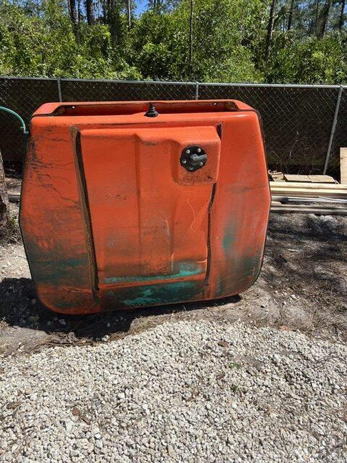 Used Spraytek DS-175 Gallon Spray Tank