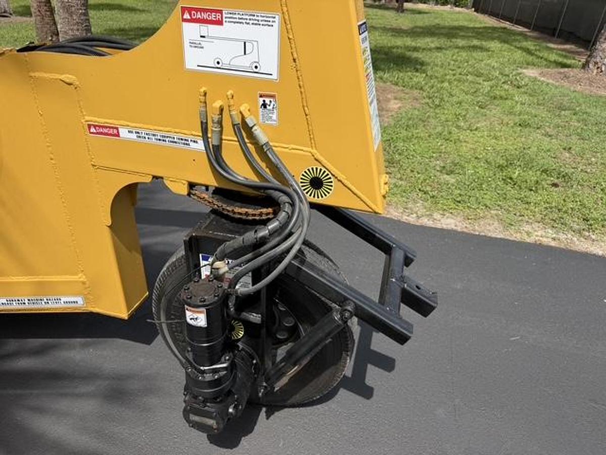 Used Polecat Model 266 Towable Boom Lift