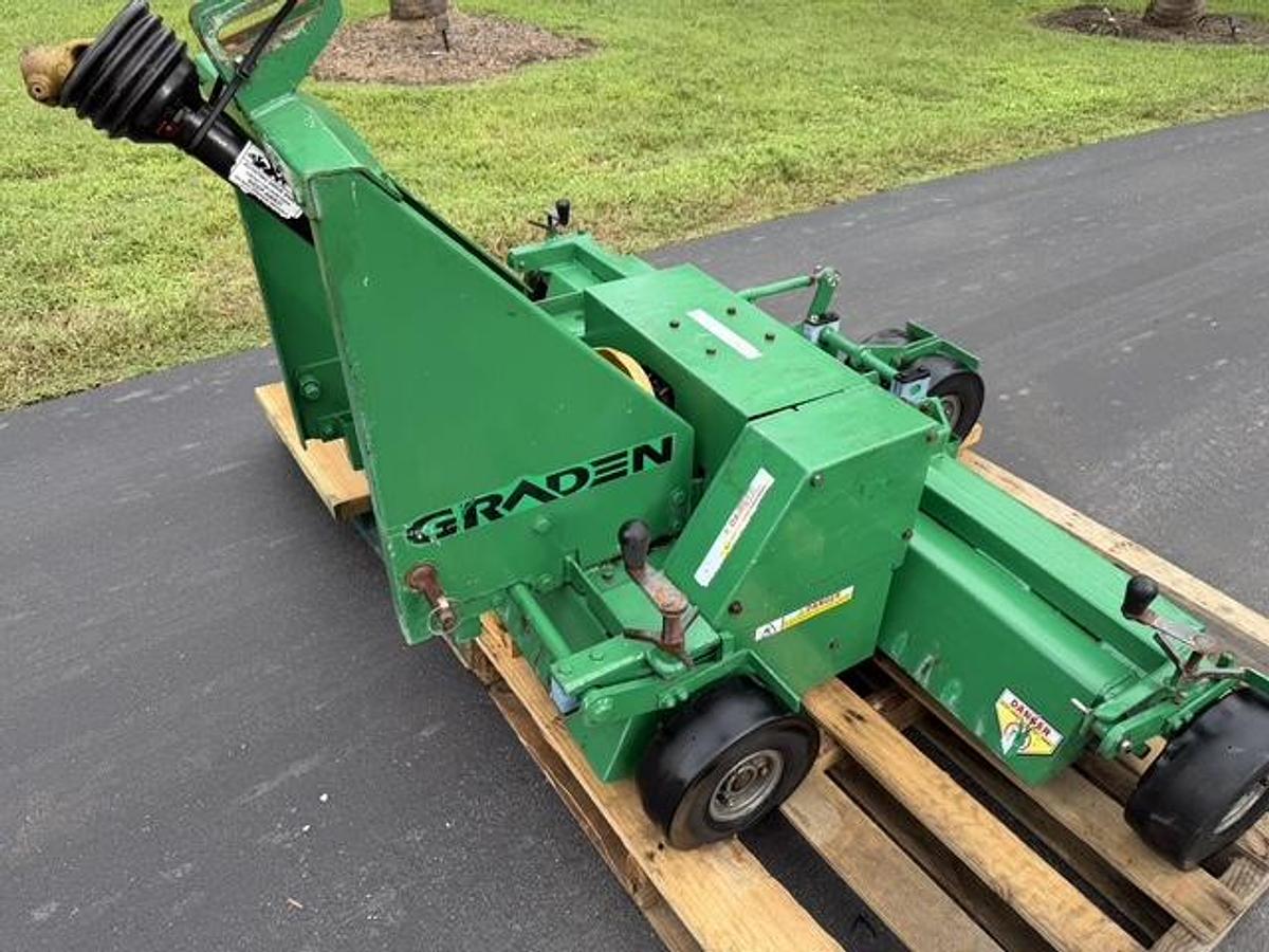 Used 2009 Graden Swing Wing SW04